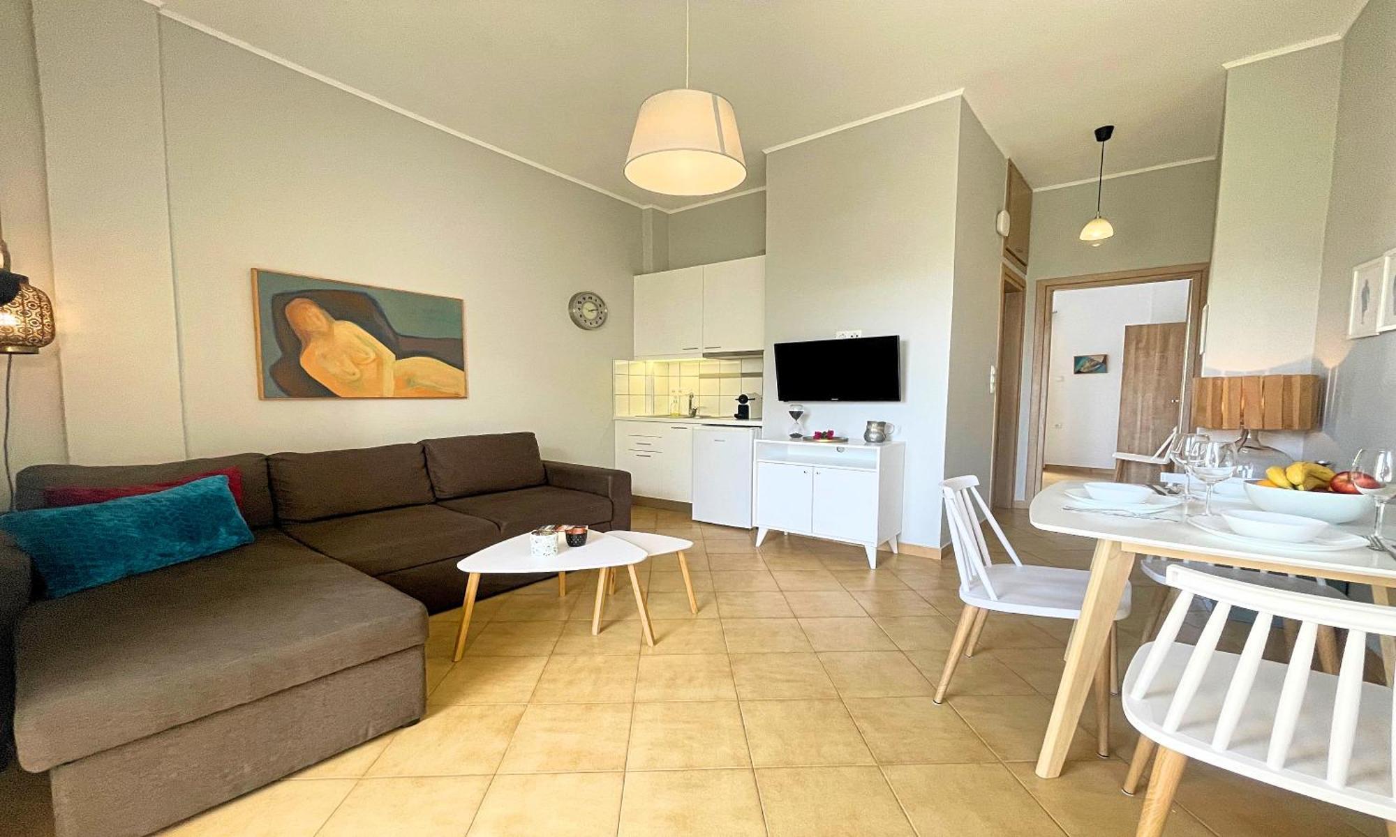Art Apartment Palaiochora Exterior photo
